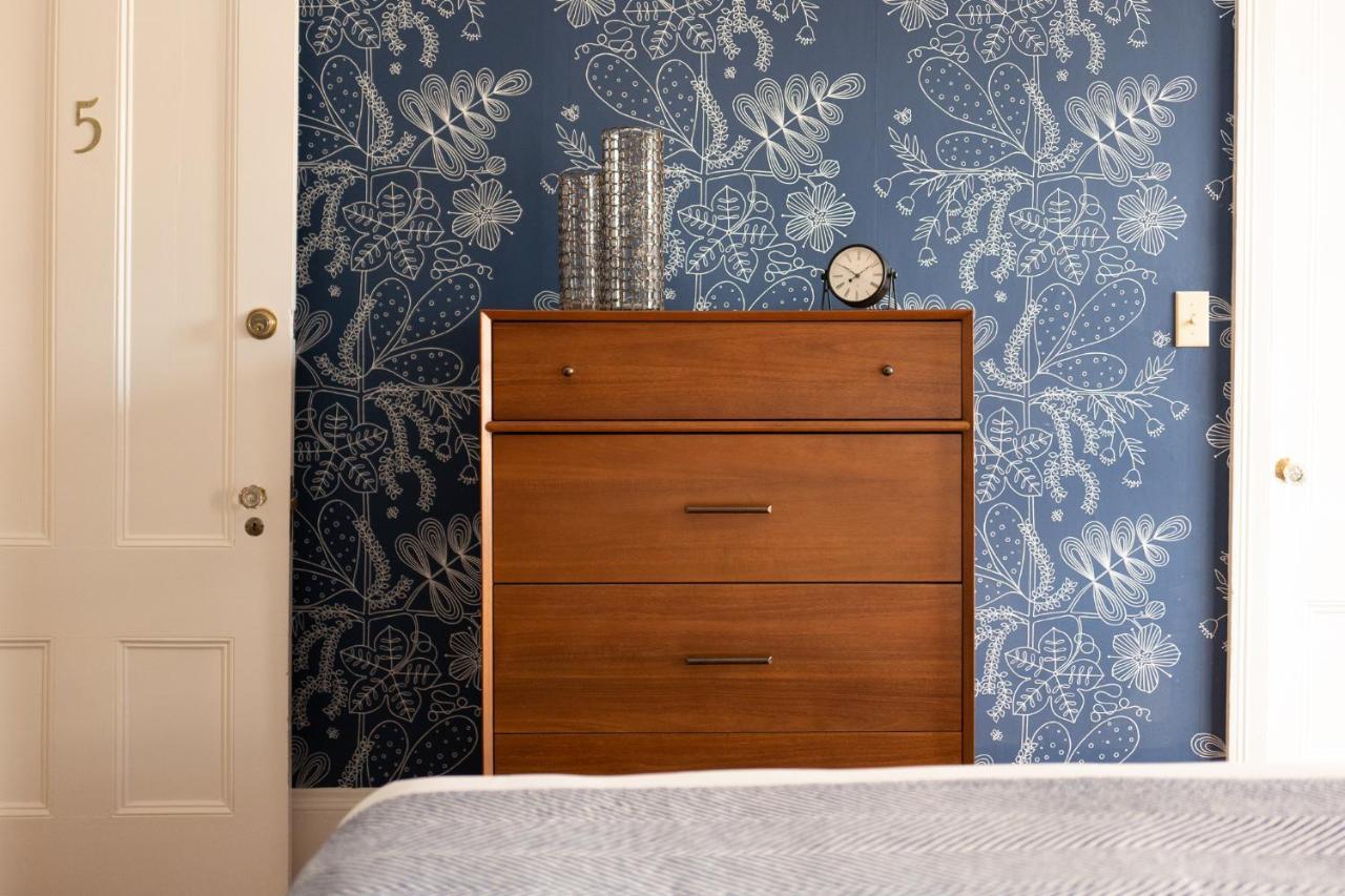 Onesixtyfive, The Inn On Park Row Brunswick Extérieur photo