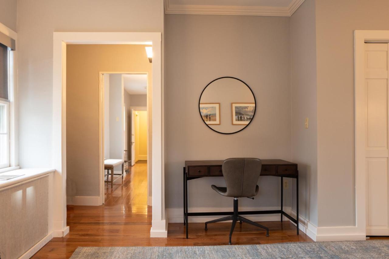 Onesixtyfive, The Inn On Park Row Brunswick Extérieur photo